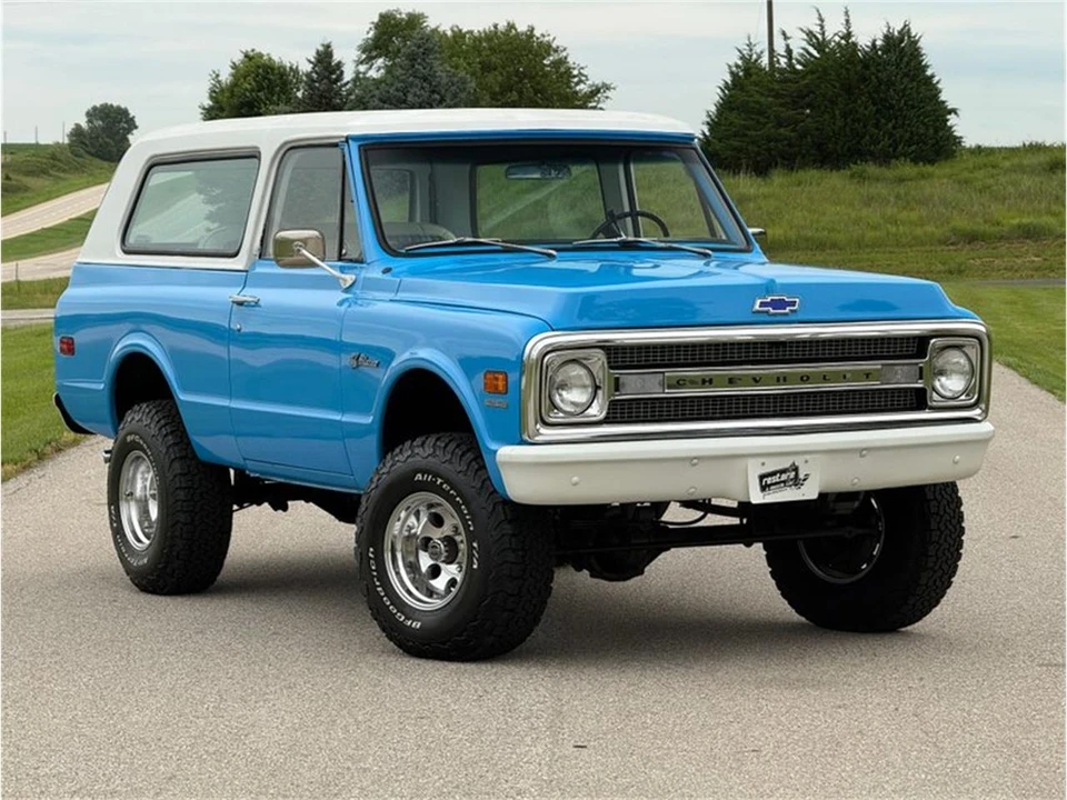 1969 Chevrolet K5 Blazer 1st Gen - Image 3 of 31