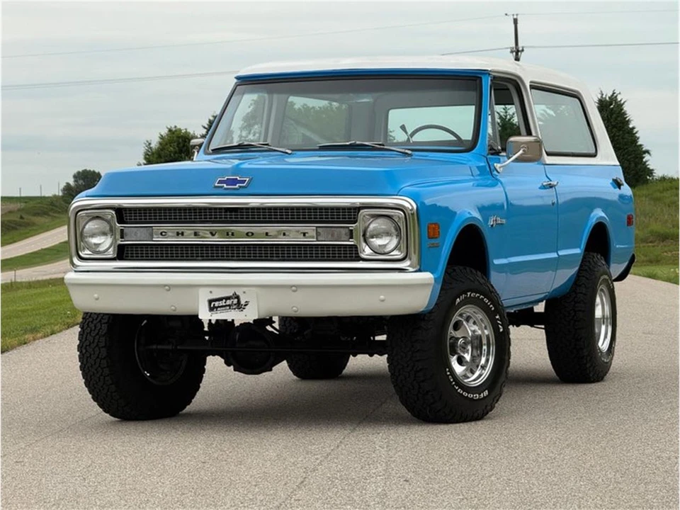1969 Chevrolet K5 Blazer 1st Gen - Image 16 of 31