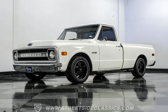 1969 Chevrolet C10 Custom Deluxe