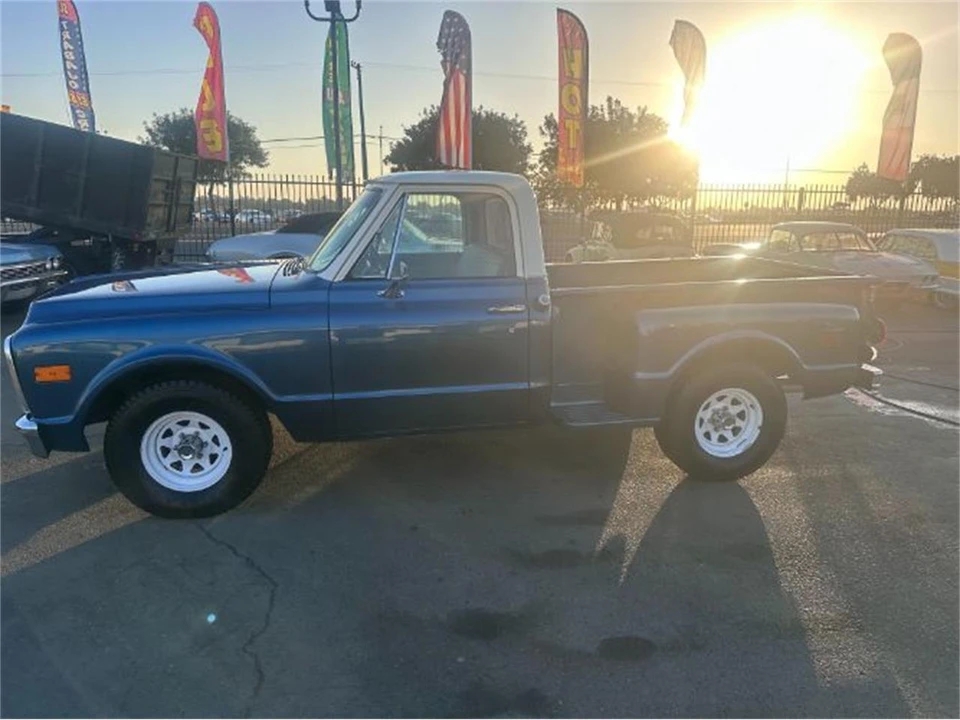 1969 Chevrolet C/K 2nd Gen - Image 6 of 15