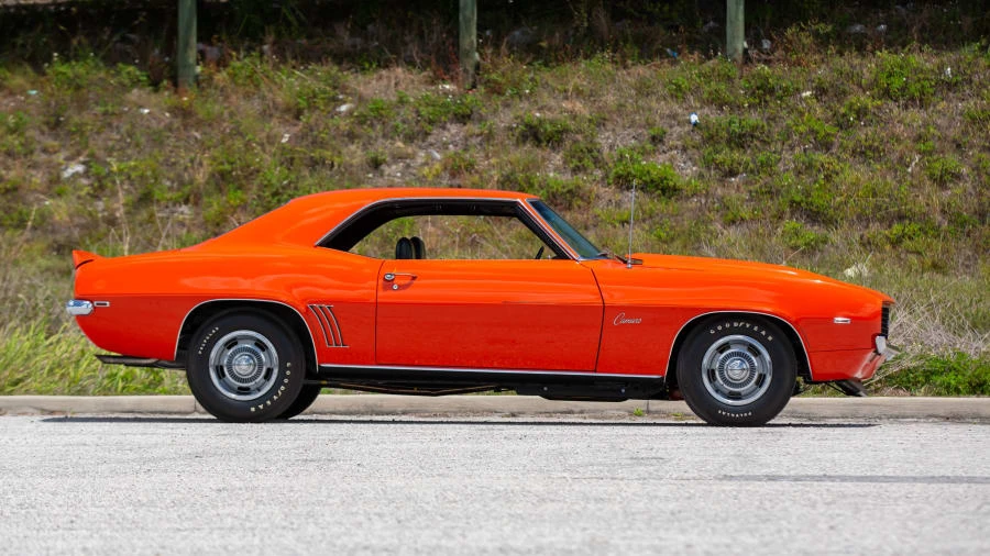 1969 Chevrolet Camaro - Image 8 of 12