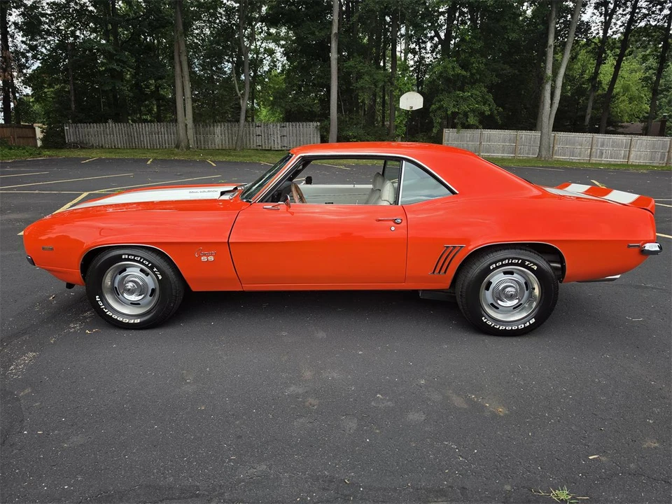 1969 Chevrolet Camaro 1st Gen - Image 9 of 31