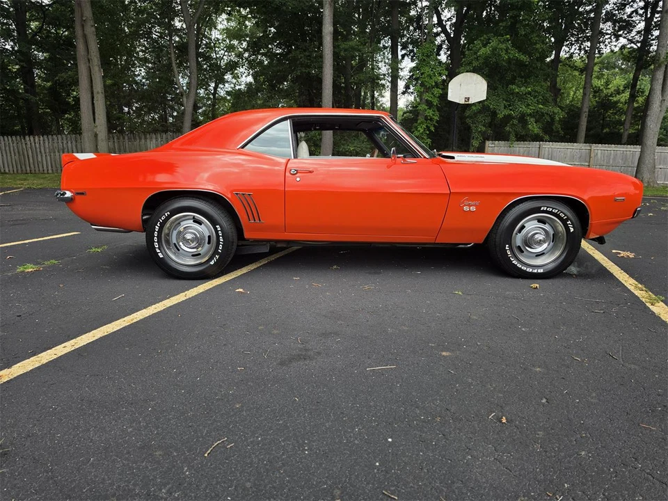 1969 Chevrolet Camaro 1st Gen - Image 25 of 31
