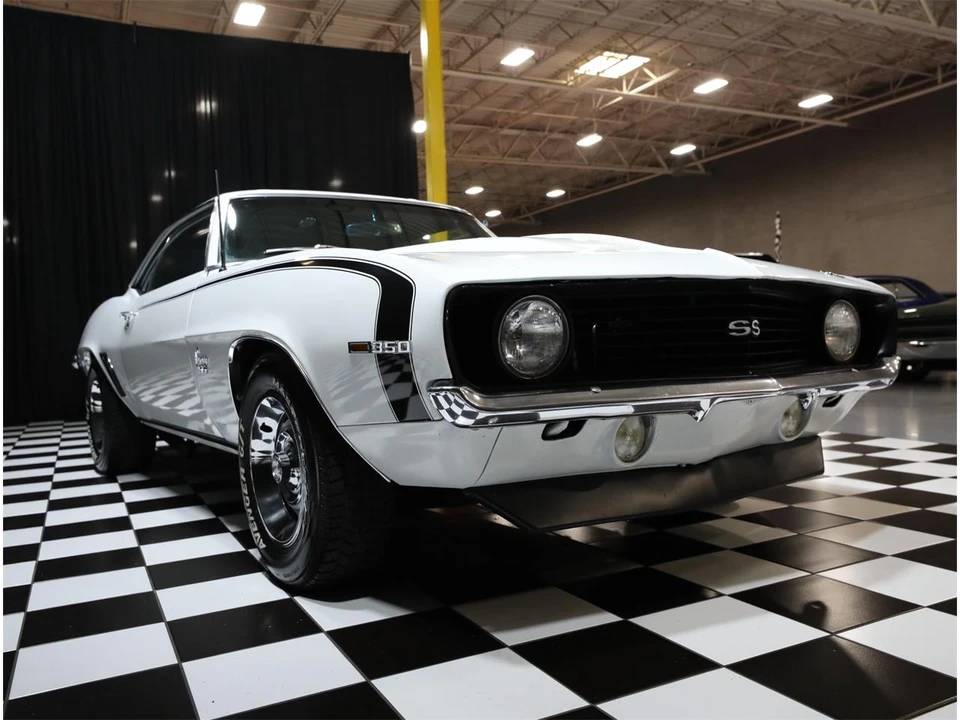 1969 Chevrolet Camaro 1st Gen - Image 15 of 31