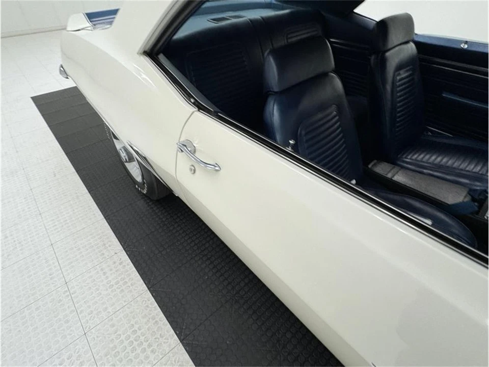 1969 Chevrolet Camaro 1st Gen - Image 26 of 31
