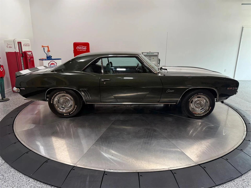 1969 Chevrolet Camaro 1st Gen - Image 18 of 31