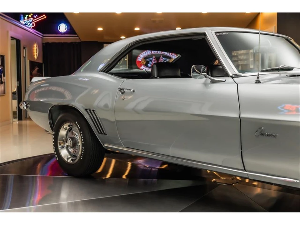 1969 Chevrolet Camaro 1st Gen - Image 23 of 31