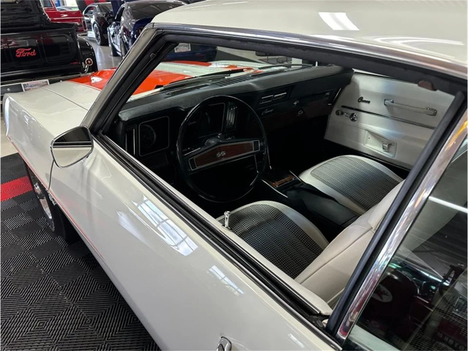 1969 Chevrolet Camaro 1st Gen - Image 18 of 31