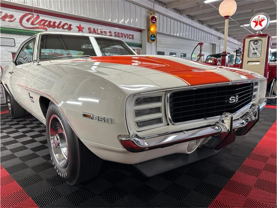1969 Chevrolet Camaro 1st Gen - Image 3 of 31