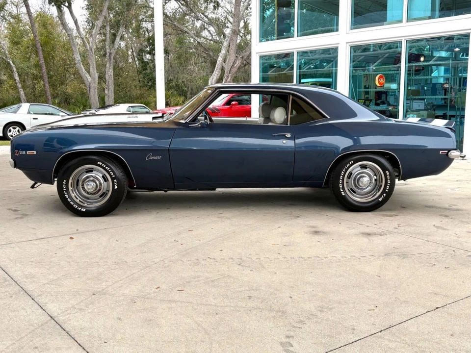 1969 Chevrolet Camaro 1st Gen - Image 11 of 31
