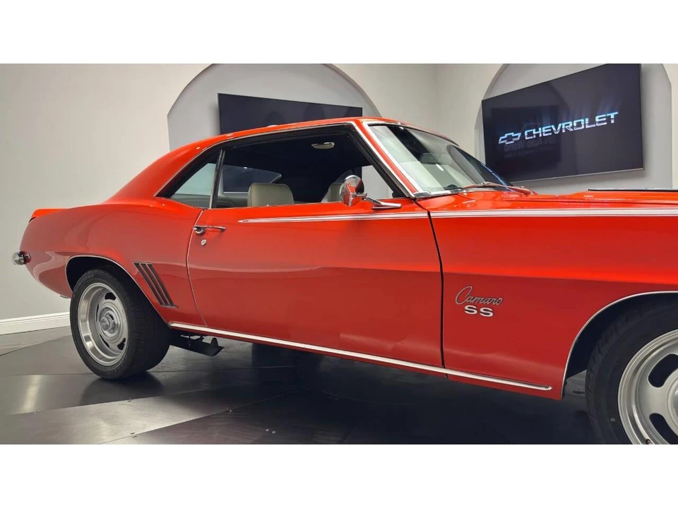 1969 Chevrolet Camaro 1st Gen - Image 15 of 31