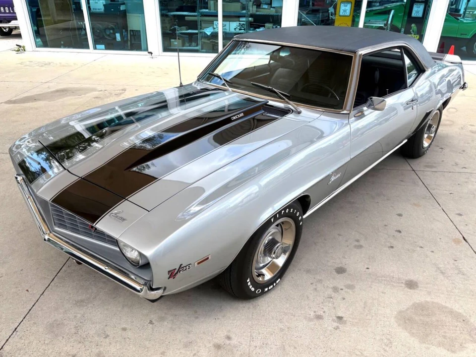 1969 Chevrolet Camaro 1st Gen - Image 26 of 31