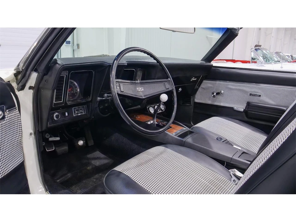 1969 Chevrolet Camaro 1st Gen - Image 18 of 31