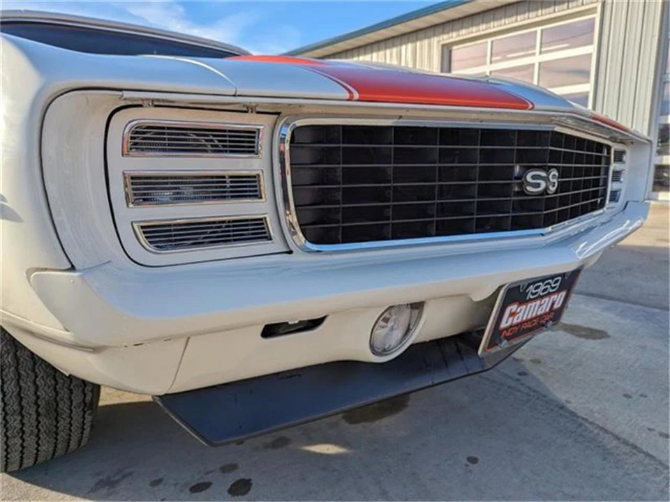 1969 Chevrolet Camaro 1st Gen - Image 17 of 31