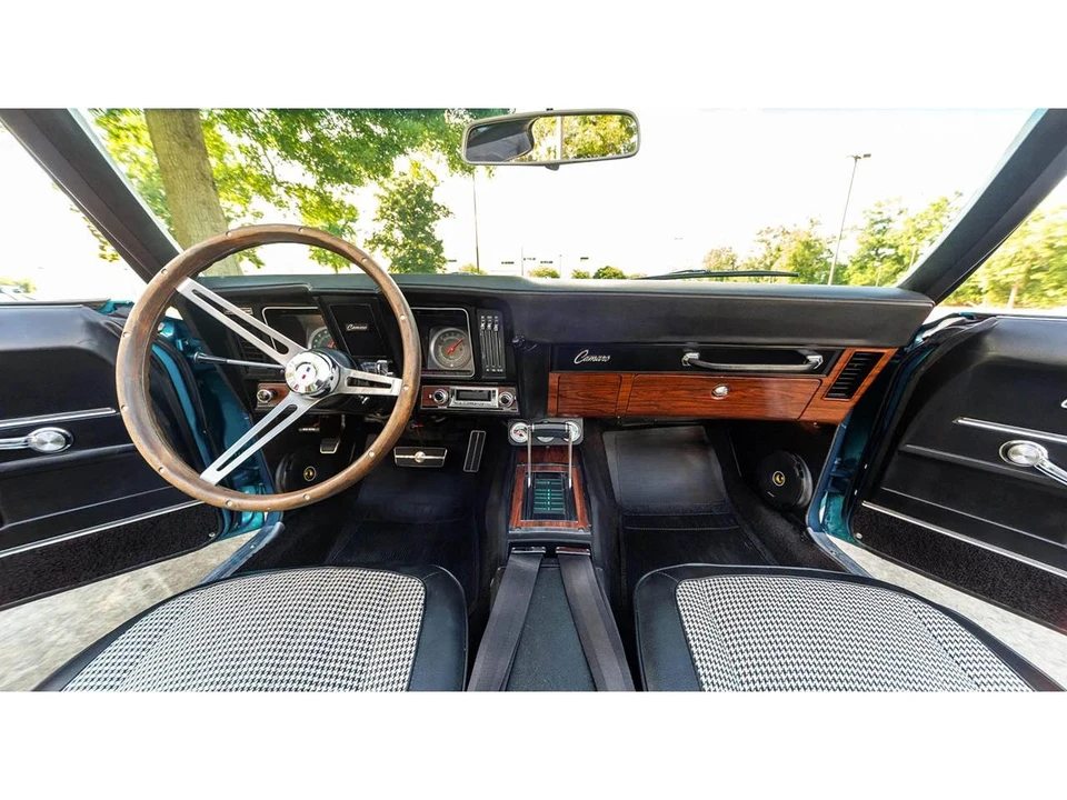 1969 Chevrolet Camaro 1st Gen - Image 16 of 30
