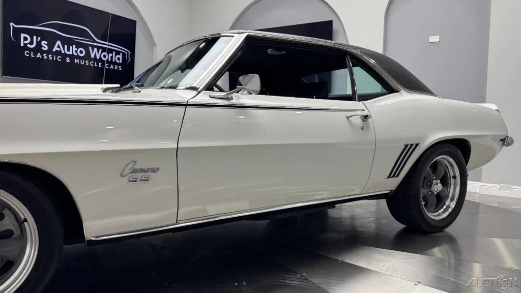 1969 Chevrolet Camaro 1st Gen - Image 16 of 21