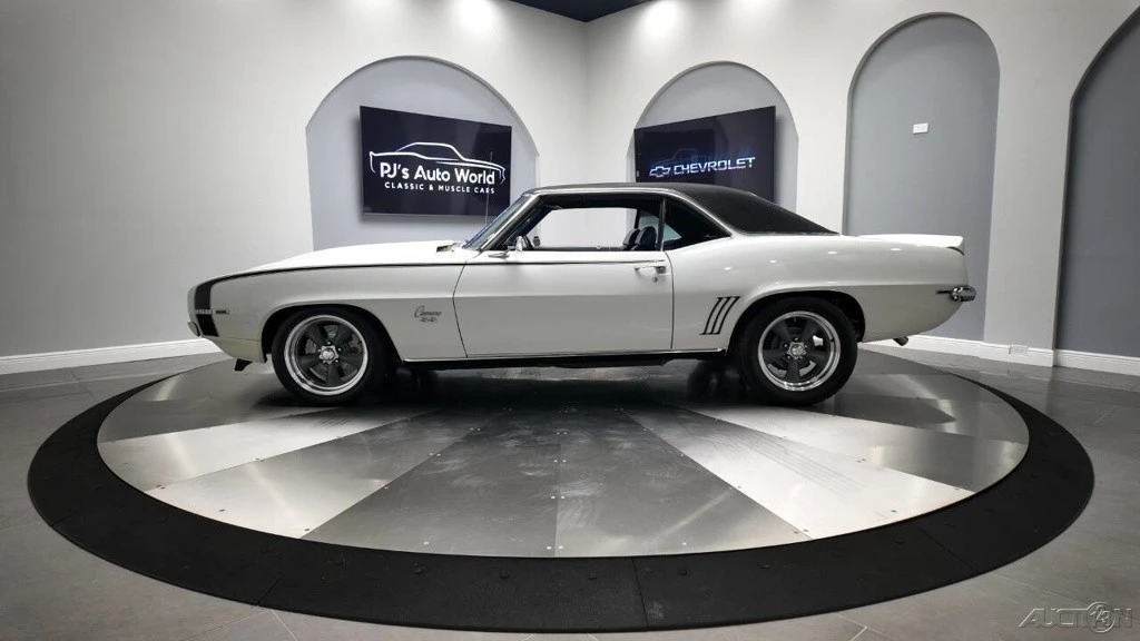 1969 Chevrolet Camaro 1st Gen - Image 2 of 21
