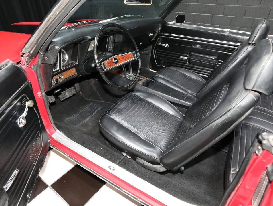 1969 Chevrolet - Image 3 of 31