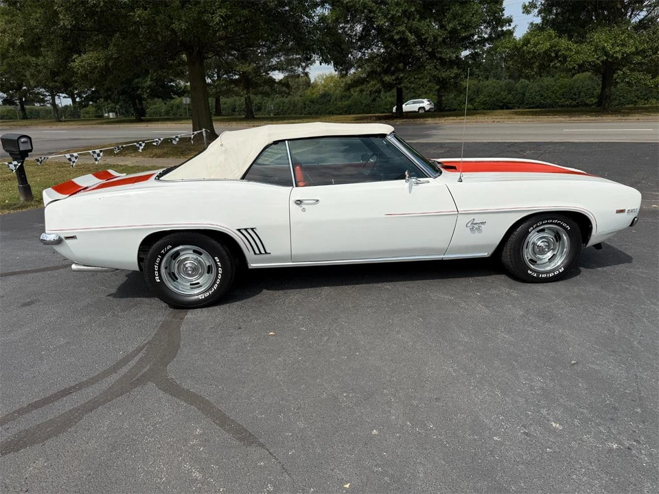 1969 Chevrolet Camaro SS 1st Gen - Image 17 of 31