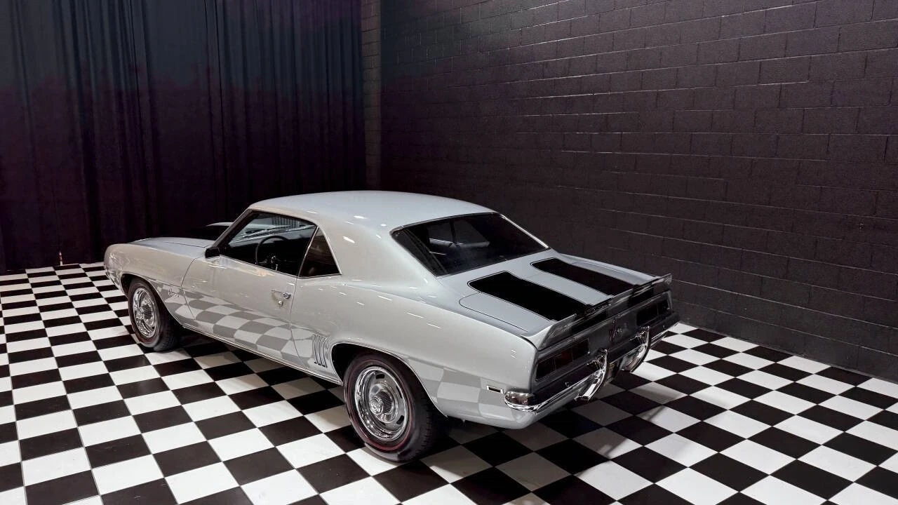 1969 Chevrolet Camaro SS 1st Gen - Image 18 of 21