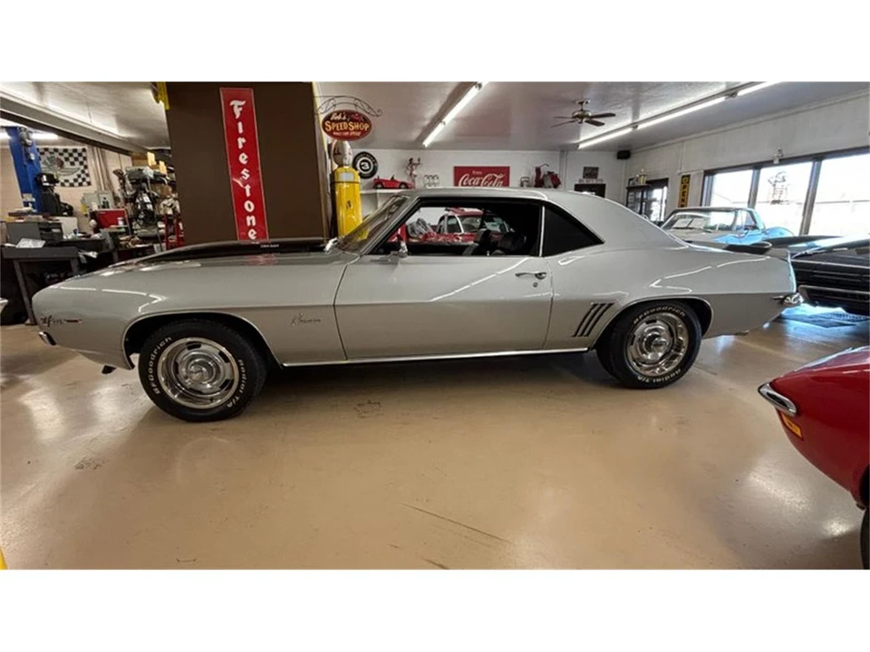 1969 Chevrolet Camaro Z/28 1st Gen - Image 10 of 31
