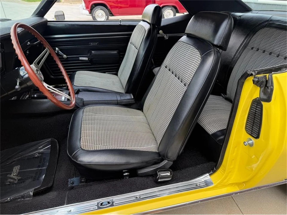 1969 Chevrolet Camaro Z/28 1st Gen - Image 24 of 31