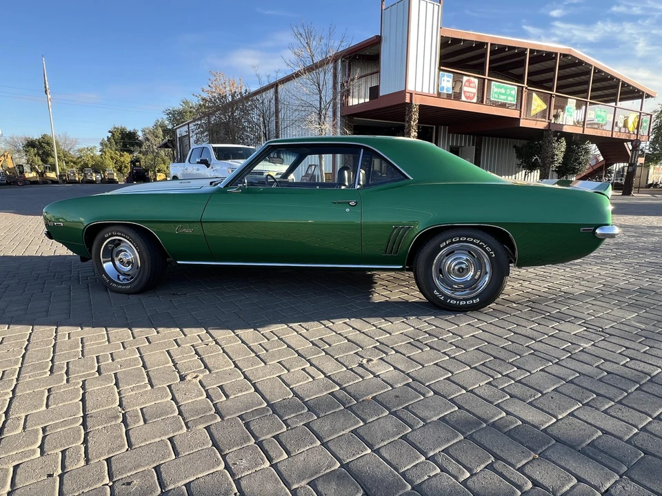 1969 Chevrolet Camaro Z/28 1st Gen - Image 25 of 31
