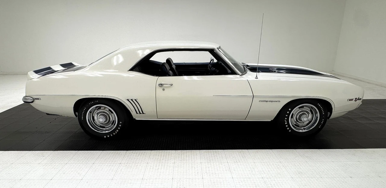 1969 Chevrolet Camaro Z/28 1st Gen - Image 6 of 31