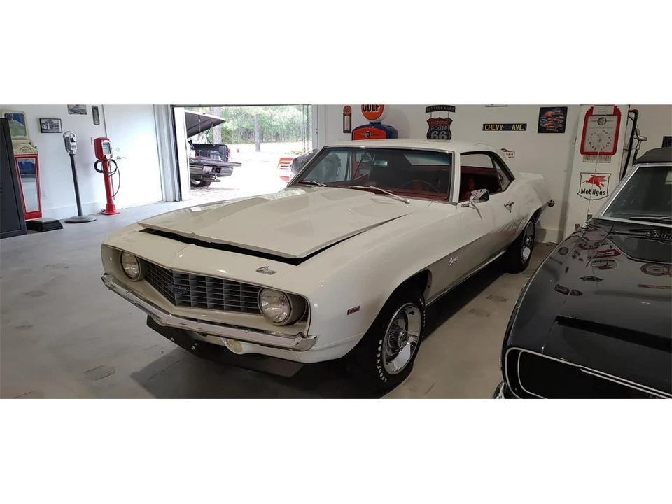1969 Chevrolet Camaro COPO 9560 ZL1 1st Gen - Image 25 of 31