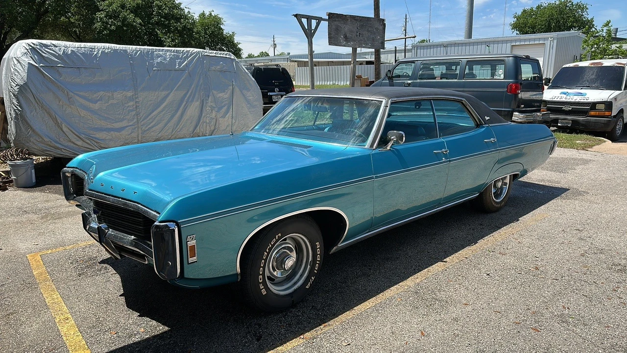 1969 Chevrolet Caprice - Image 9 of 29