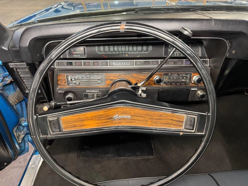 1969 Chevrolet Caprice - Image 17 of 31