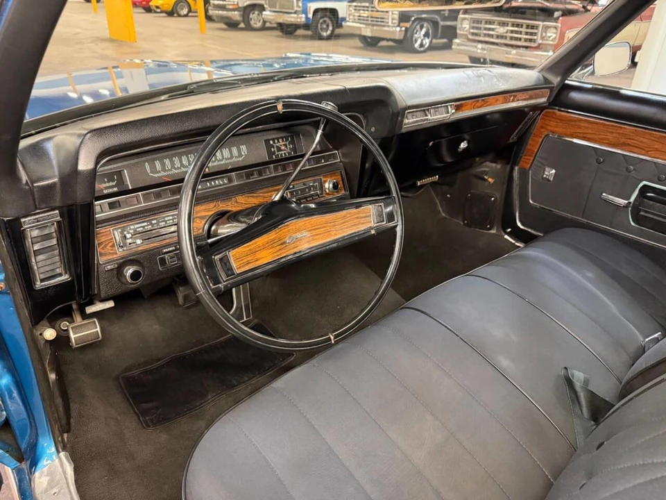 1969 Chevrolet Caprice - Image 13 of 31