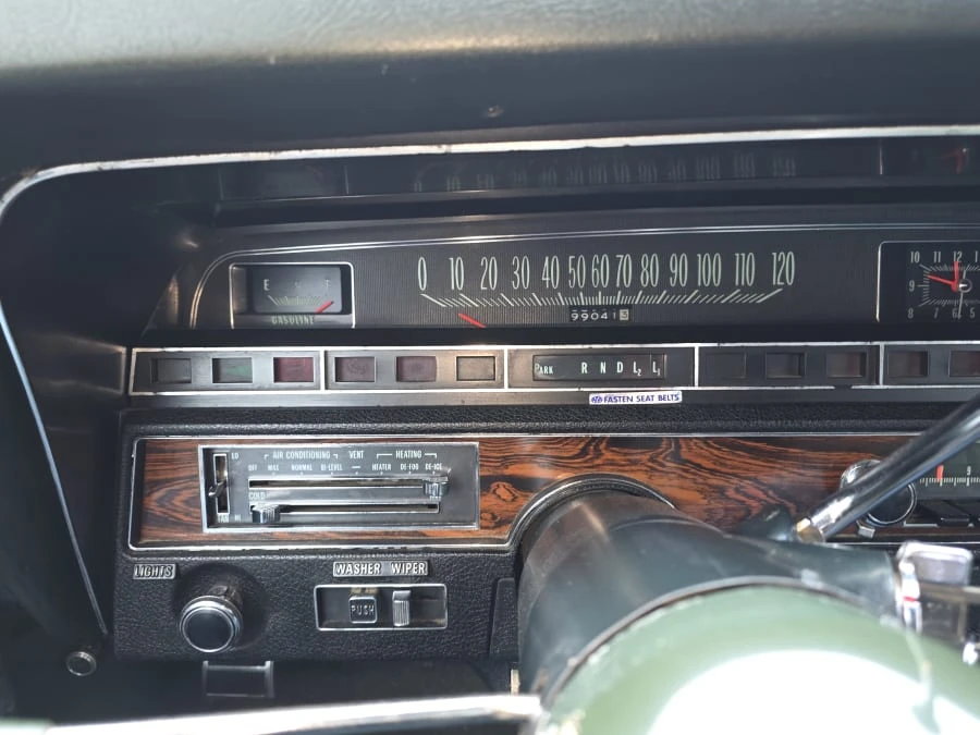 1969 Chevrolet Caprice - Image 11 of 25