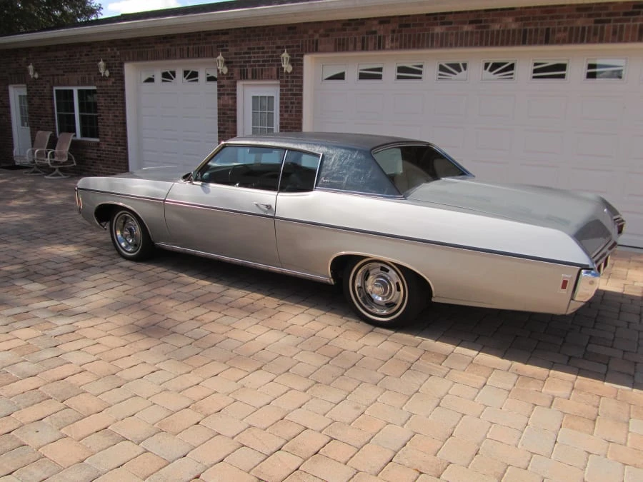 1969 Chevrolet Caprice - Image 9 of 10