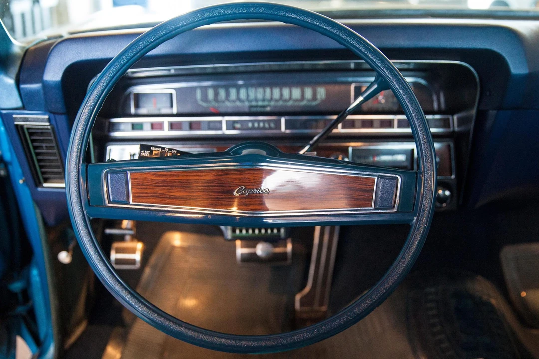 1969 Chevrolet Caprice - Image 25 of 31