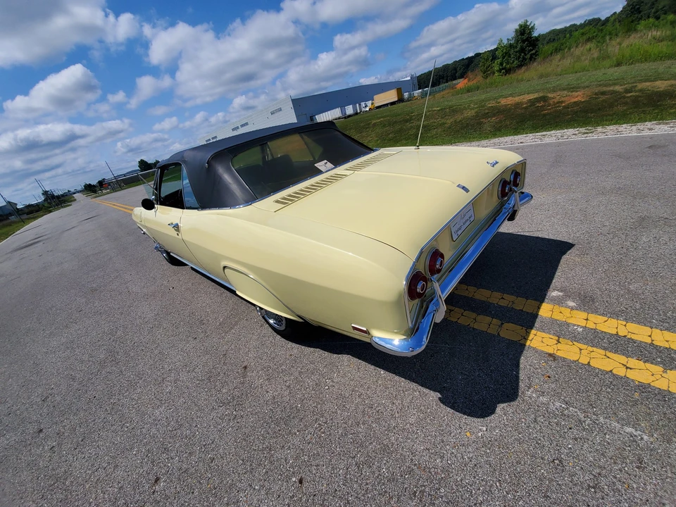 1969 Chevrolet Corvair 2nd Gen - Image 24 of 31
