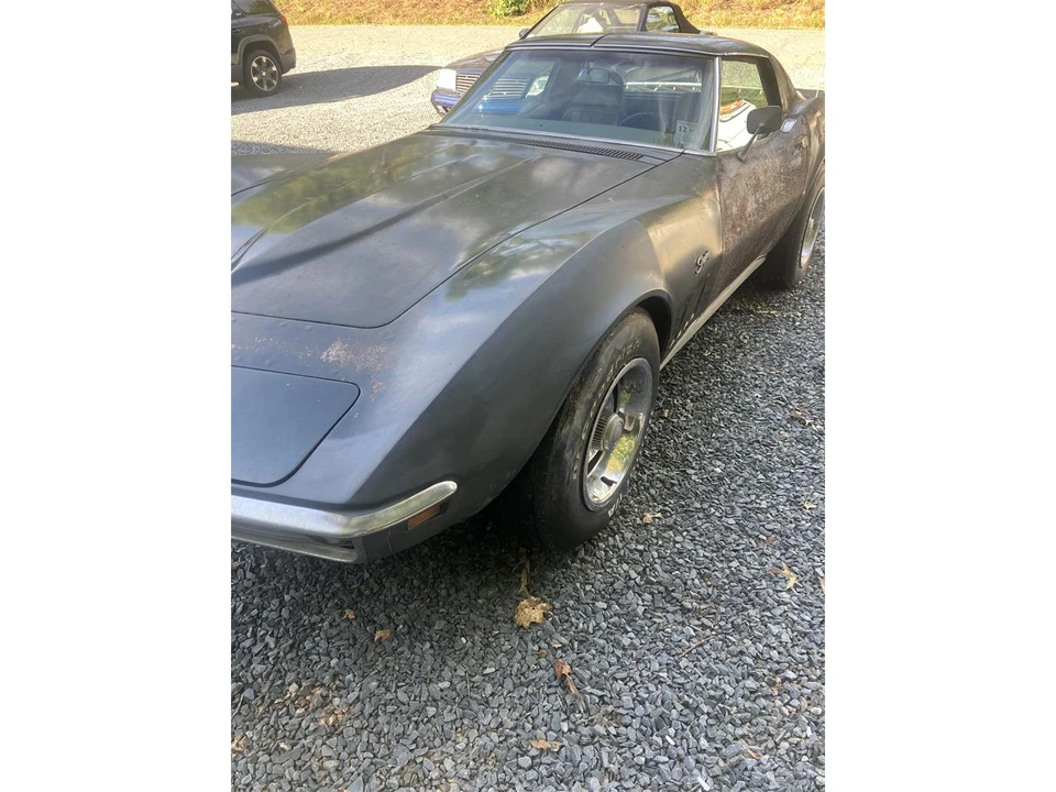 1969 Chevrolet Corvette C3 - Image 2 of 31