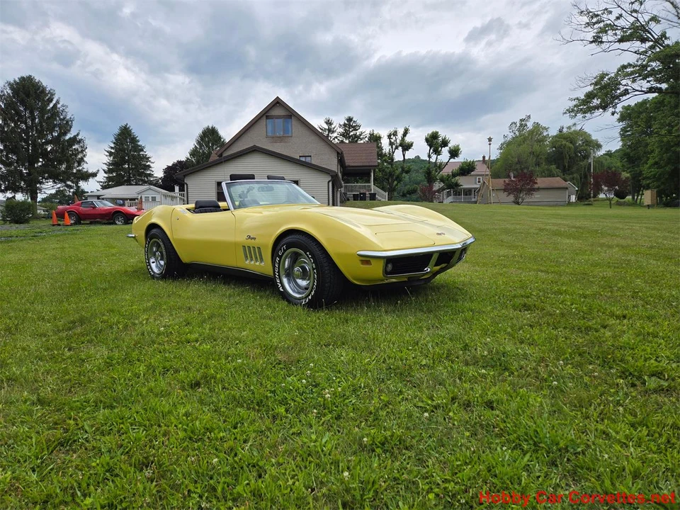 1969 Chevrolet Corvette C3 - Image 2 of 31