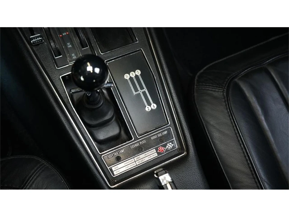 1969 Chevrolet Corvette C3 - Image 16 of 31