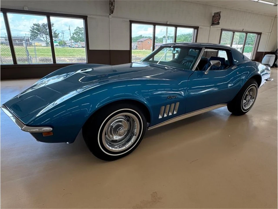 1969 Chevrolet Corvette C3 - Image 10 of 16