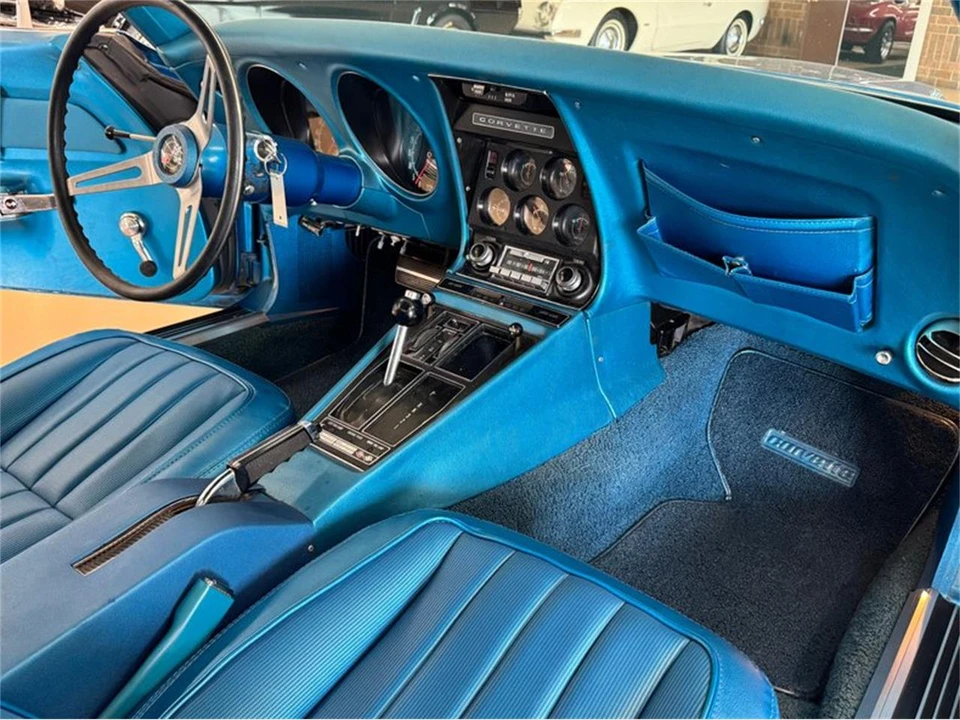 1969 Chevrolet Corvette C3 - Image 15 of 16
