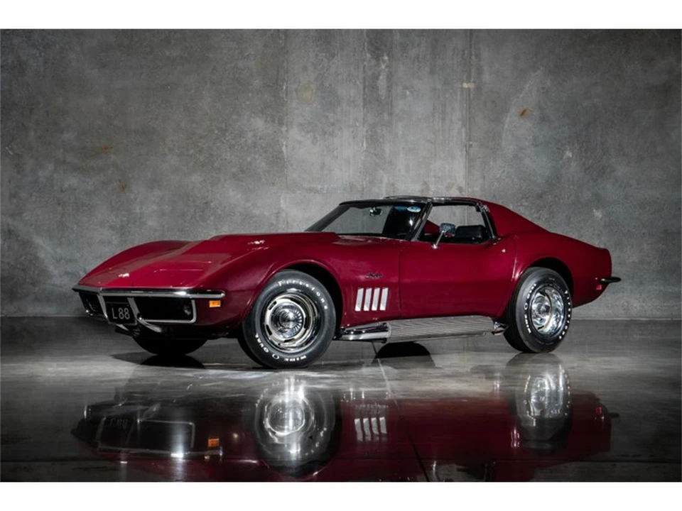 1969 Chevrolet Corvette C3 - Image 3 of 31