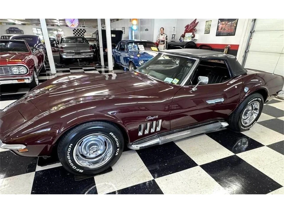 1969 Chevrolet Corvette C3 - Image 23 of 31