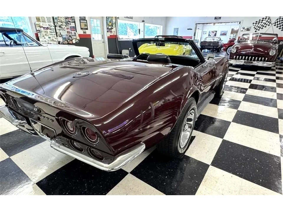 1969 Chevrolet Corvette C3 - Image 16 of 31