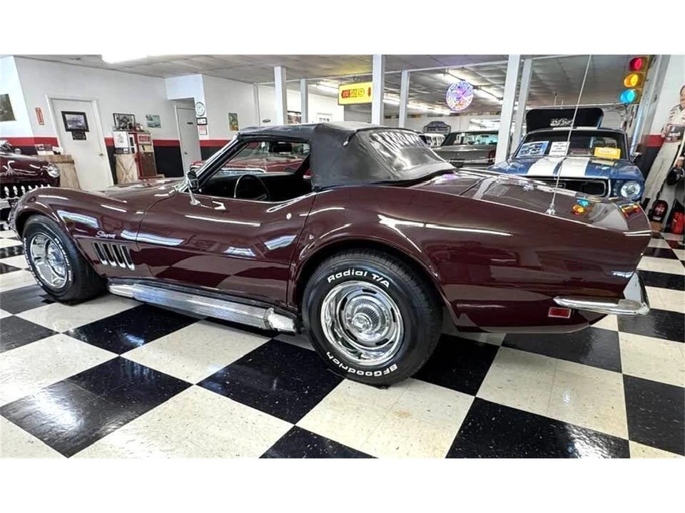 1969 Chevrolet Corvette C3 - Image 10 of 31
