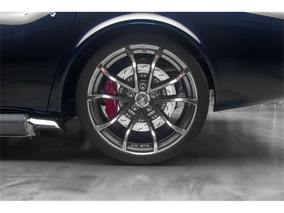 1969 Chevrolet Corvette C3 - Image 17 of 31