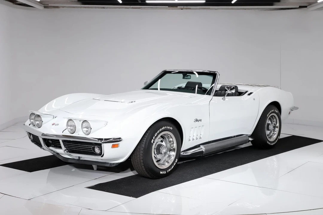 1969 Chevrolet Corvette C3 - Image 16 of 31