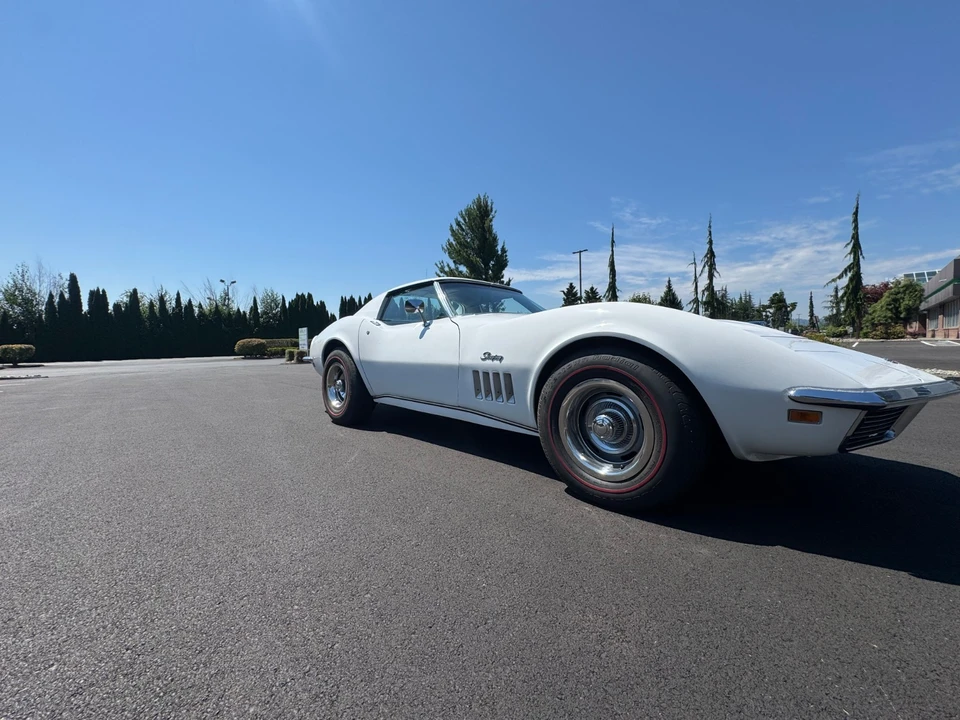 1969 Chevrolet Corvette C3 - Image 2 of 31