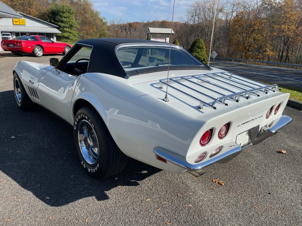 1969 Chevrolet Corvette C3 - Image 5 of 21