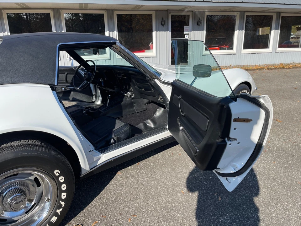 1969 Chevrolet Corvette C3 - Image 19 of 21